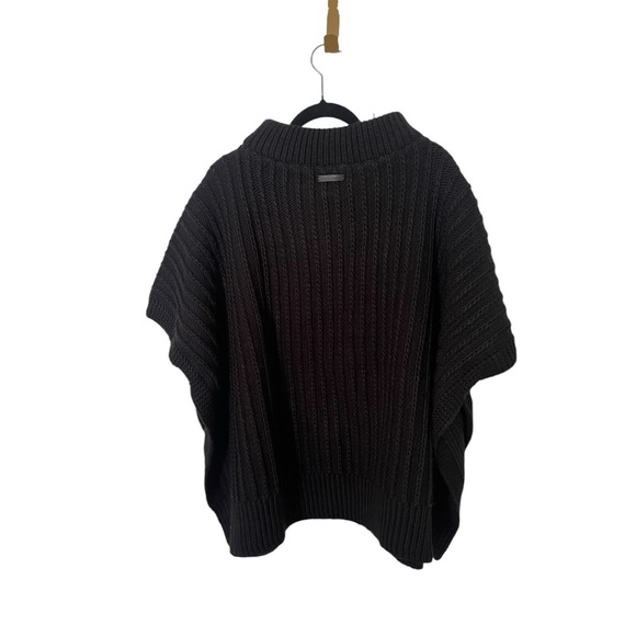 Rebecca Minkoff NWT Knit Poncho in Black Women’s OneSize Fits Most. - Picture 3 of 8